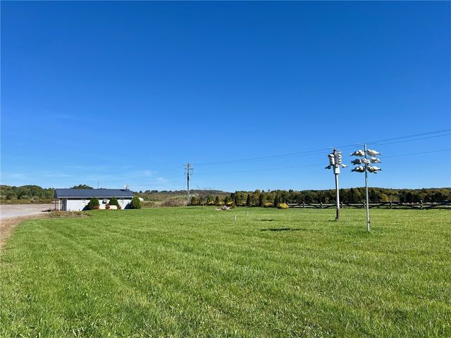 399 County Line Road, Irwin Twp, PA 16038