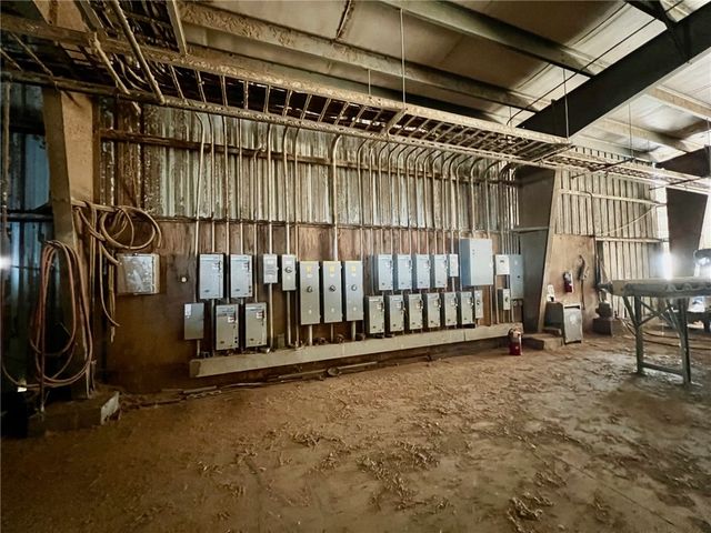 399 County Line Road, Irwin Twp, PA 16038