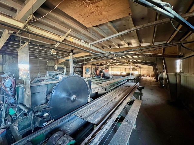 399 County Line Road, Irwin Twp, PA 16038