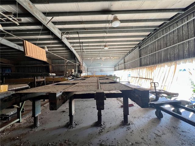 399 County Line Road, Irwin Twp, PA 16038