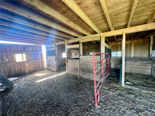 399 County Line Road, Irwin Twp, PA 16038