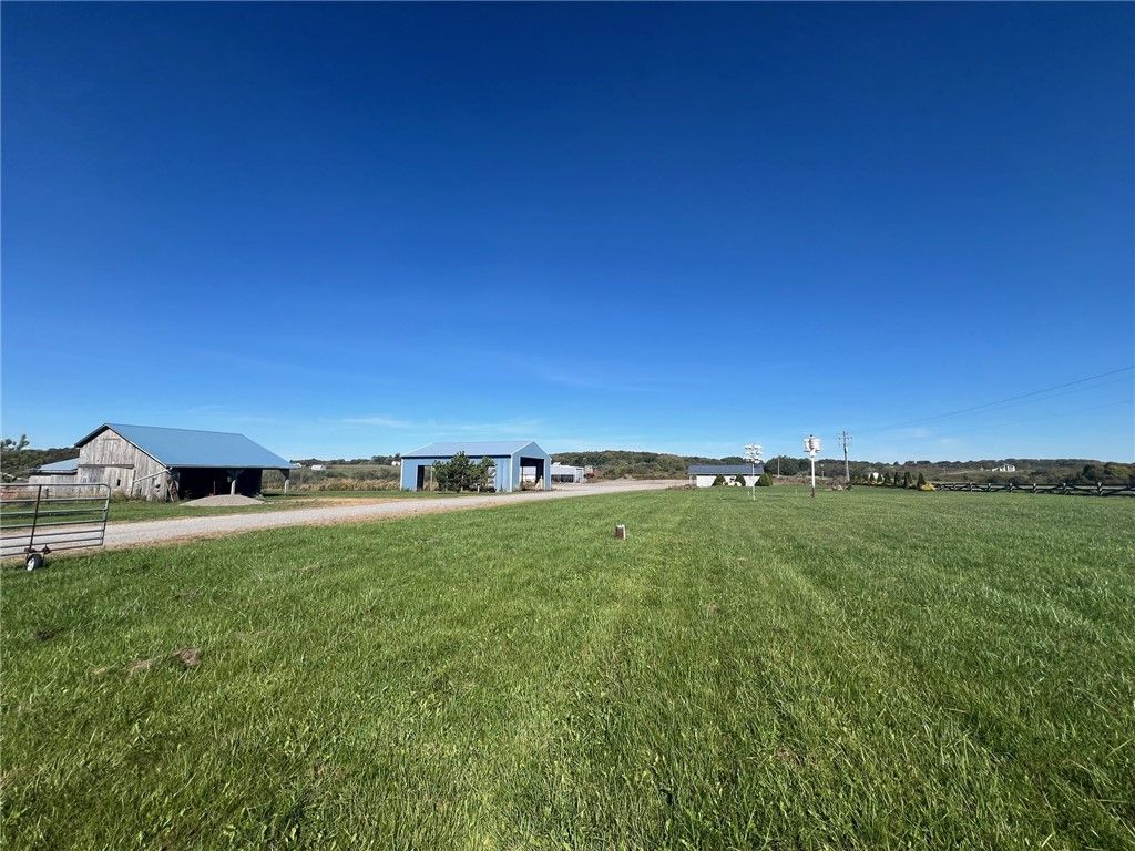 399 County Line Road, Irwin Twp, PA 16038