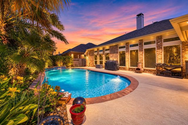 2718 Port Mist Street, Katy, TX 77494
