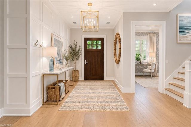 160 Broad AVE S, Naples, FL 34102