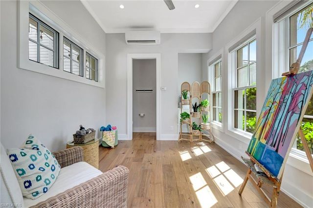 160 Broad AVE S, Naples, FL 34102