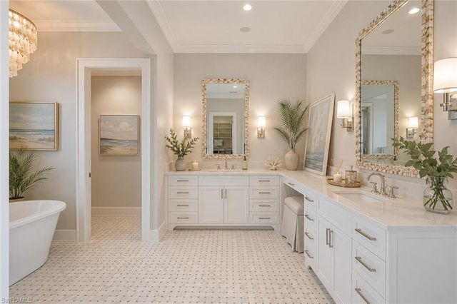 160 Broad AVE S, Naples, FL 34102