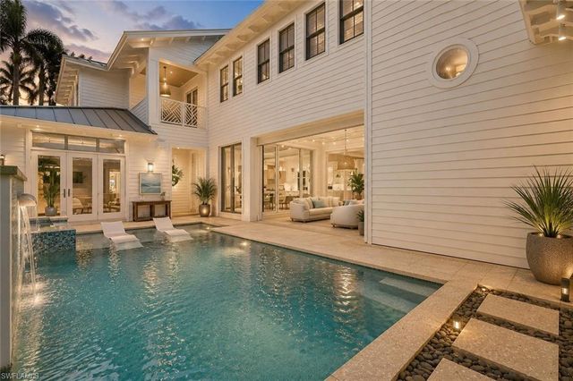 160 Broad AVE S, Naples, FL 34102