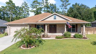 6042 Trestle Street, Crestview, FL 32536