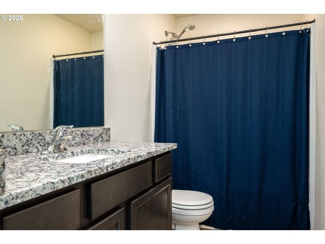 4215 Sw MYRTLE Ave, Gresham, OR 97080