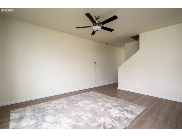 4215 Sw MYRTLE Ave, Gresham, OR 97080