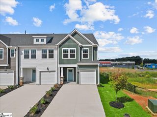 202 Cali Way, Piedmont, SC 29673