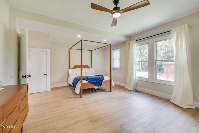 123 Hairetown Road, Jonesborough, TN 37659