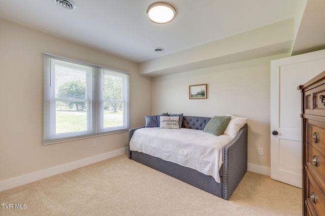 123 Hairetown Road, Jonesborough, TN 37659