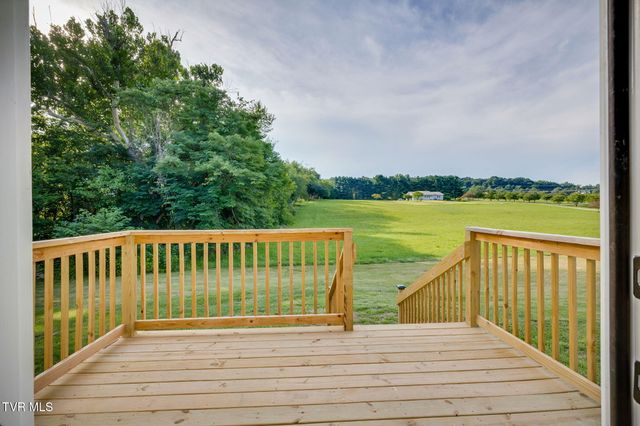 123 Hairetown Road, Jonesborough, TN 37659