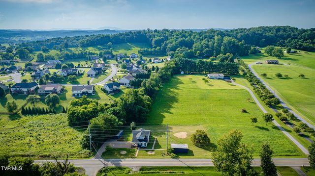 123 Hairetown Road, Jonesborough, TN 37659