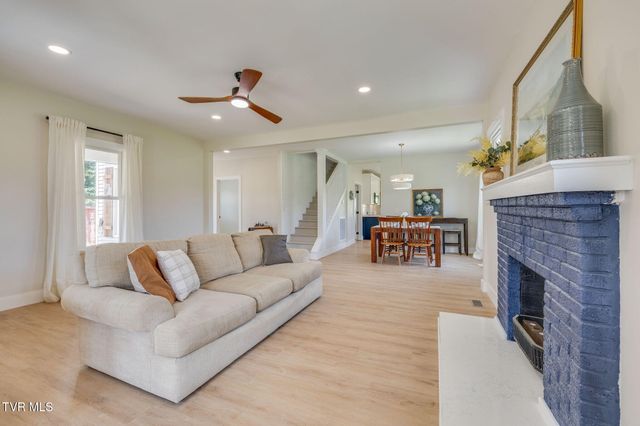 123 Hairetown Road, Jonesborough, TN 37659