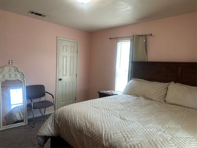 1711 Redwood Drive, Cleburne, TX 76033