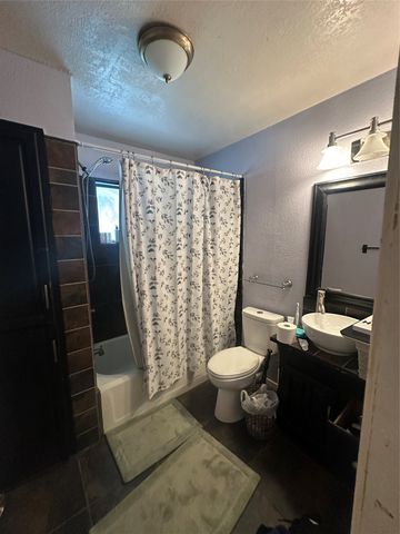 1711 Redwood Drive, Cleburne, TX 76033