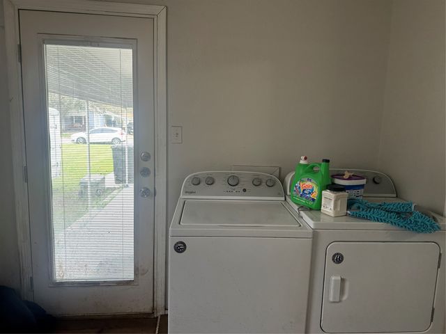 1711 Redwood Drive, Cleburne, TX 76033
