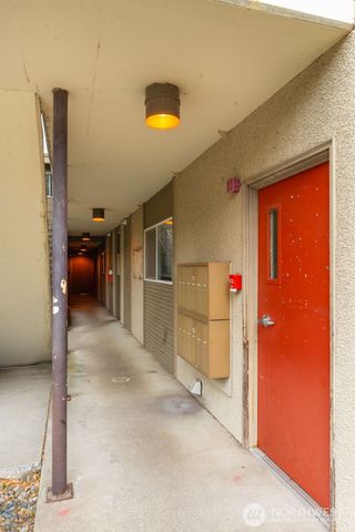 600 W Emerson Street, Seattle, WA 98119