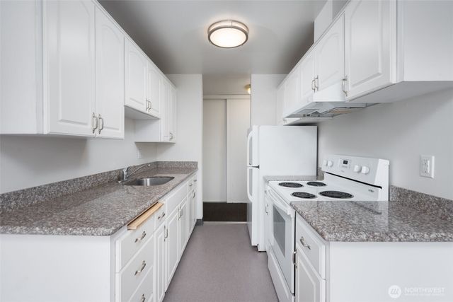 600 W Emerson Street, Seattle, WA 98119