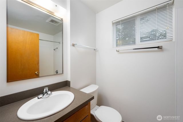600 W Emerson Street, Seattle, WA 98119