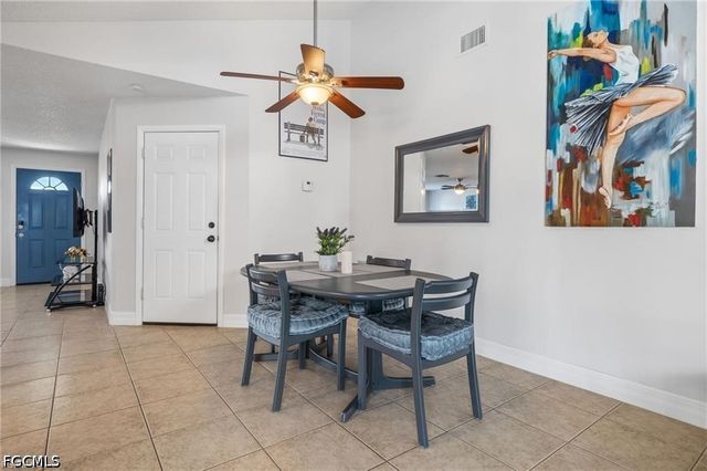 1015 SE 25th LN, Cape Coral, FL 33904