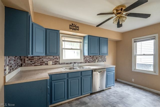 832 Caddo Avenue, Akron, OH 44305