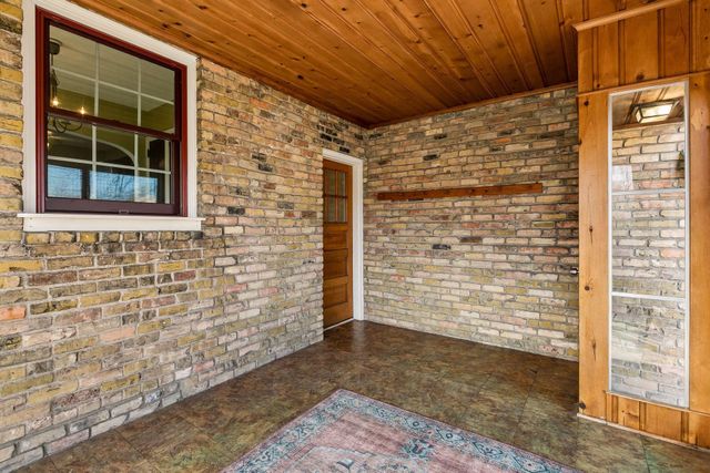 2227 Roosevelt Street NE, Minneapolis, MN 55418