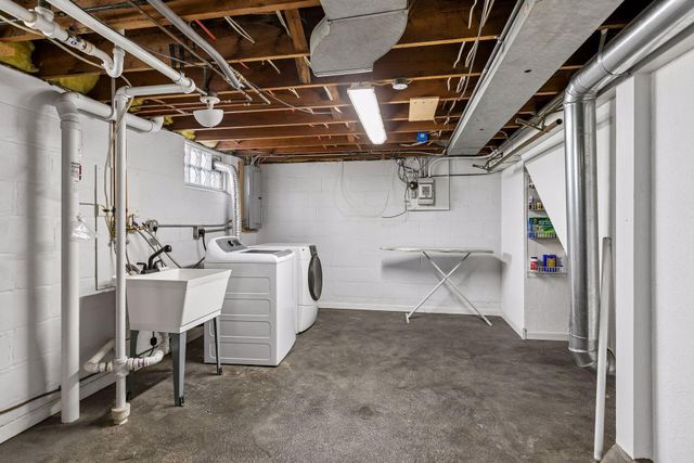 2227 Roosevelt Street NE, Minneapolis, MN 55418