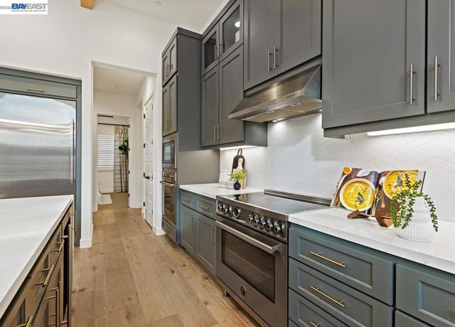 580 580 Boyd Rd, Pleasant Hill, CA 94523