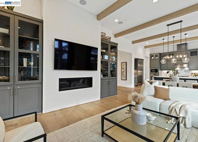 580 580 Boyd Rd, Pleasant Hill, CA 94523