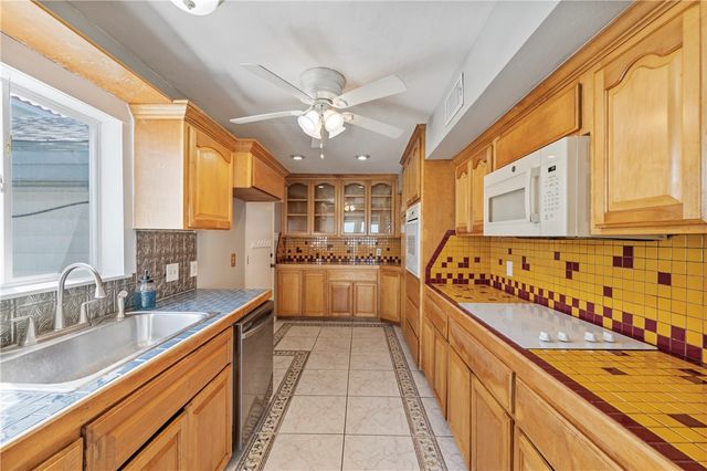 14322 Playa Del Rey, Corpus Christi, TX 78418