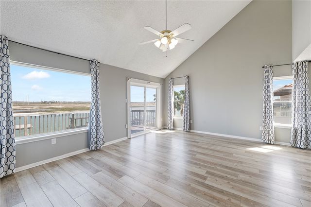 14322 Playa Del Rey, Corpus Christi, TX 78418