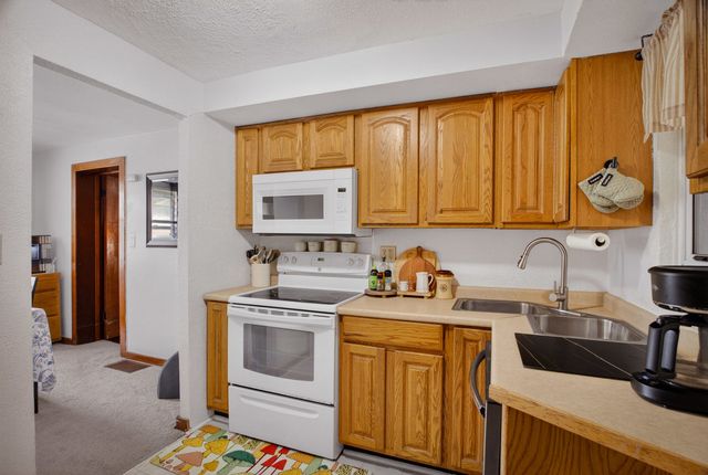 135 Saylong DRIVE, Penn Hills, PA 15235