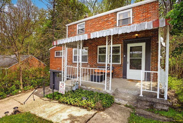 135 Saylong DRIVE, Penn Hills, PA 15235