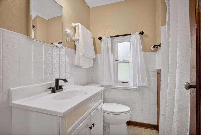 135 Saylong DRIVE, Penn Hills, PA 15235