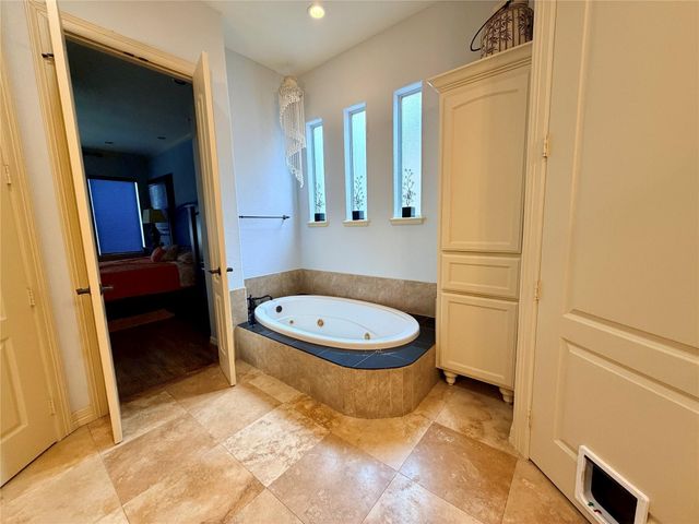 716 Pegasus Lane, League City, TX 77573