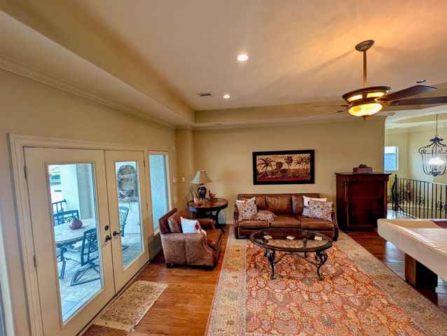 716 Pegasus Lane, League City, TX 77573