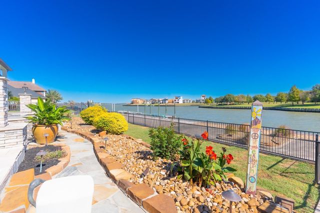 716 Pegasus Lane, League City, TX 77573