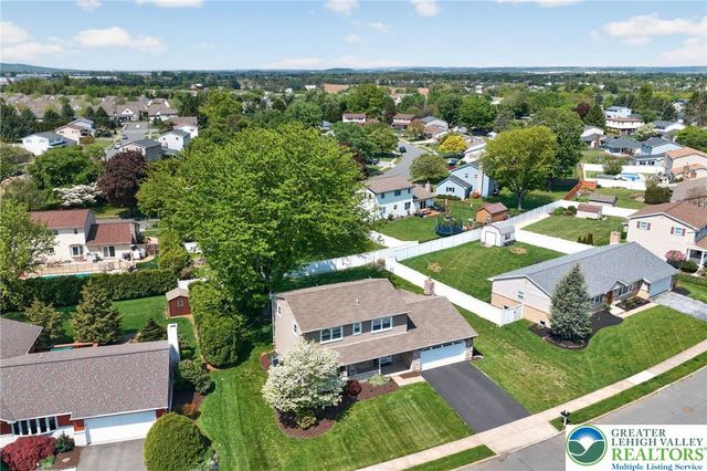 3038 Sequoia Drive, Lower Macungie Twp, PA 18062