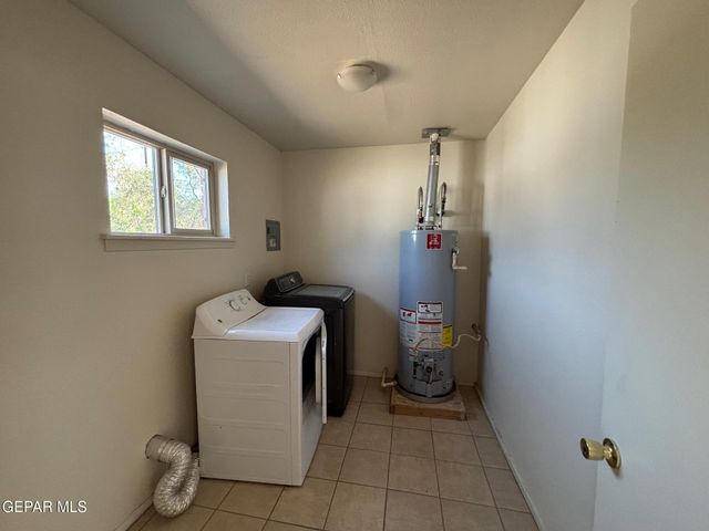 6376 Santiago Street A, El Paso, TX 79932
