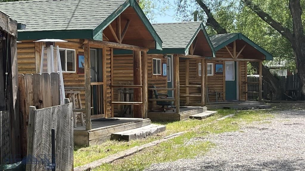 301 E Main, Ennis, MT 59729 photo 15