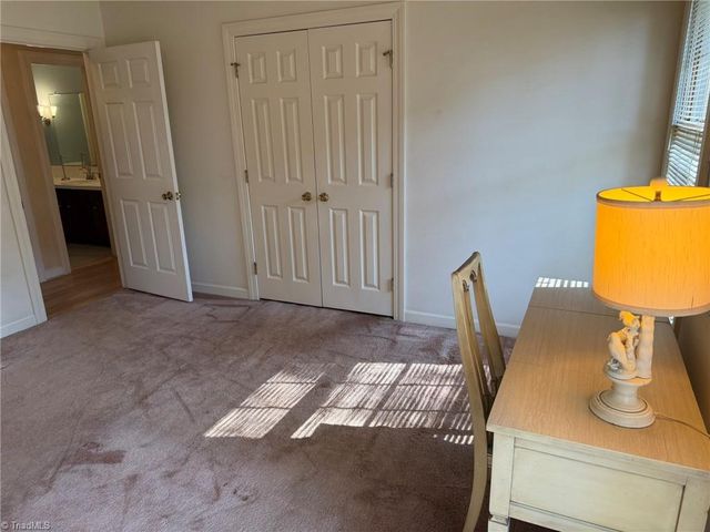 7525 Eppingwood Court, Clemmons, NC 27012