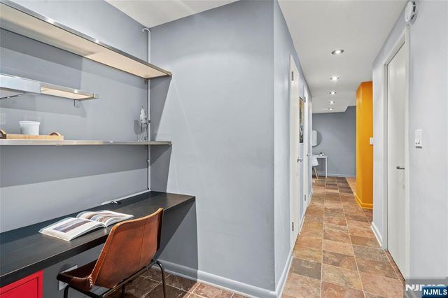 201 Saint Pauls Avenue 15k, Jersey City, NJ 07306