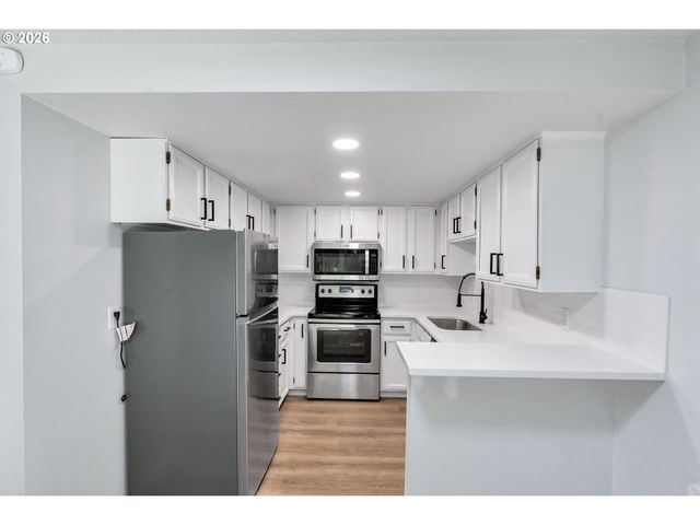 7212 Ne 16TH Ave 703, Vancouver, WA 98665