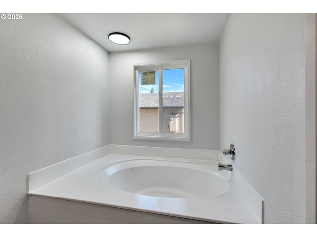 7212 Ne 16TH Ave 703, Vancouver, WA 98665