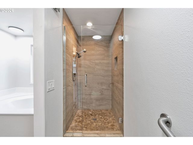 7212 Ne 16TH Ave 703, Vancouver, WA 98665