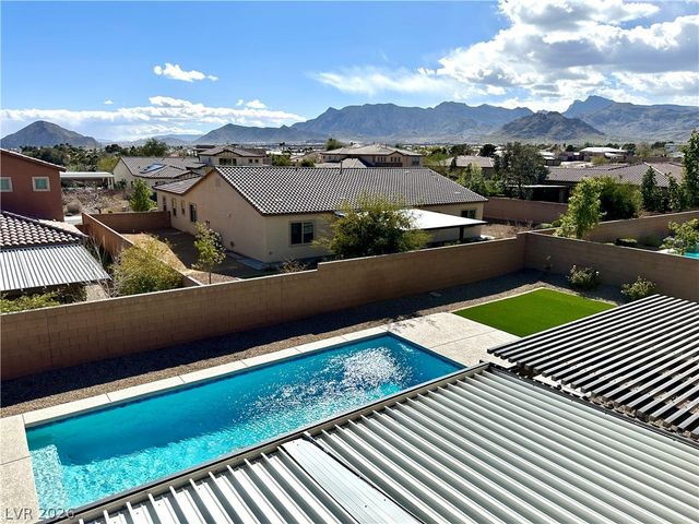 9767 Mosaic Canyon Court, Las Vegas, NV 89149