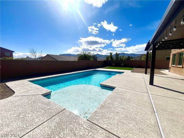 9767 Mosaic Canyon Court, Las Vegas, NV 89149